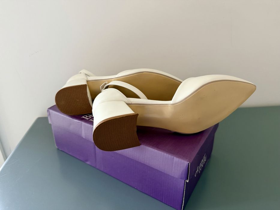 Sandale piele naturala, nepurtate, marimea 38