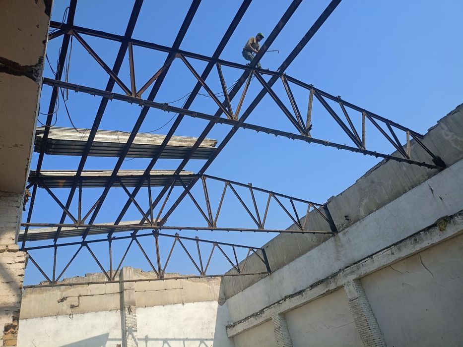 навес ва мойка молхоналарни йопиш учун фермалар бор хар хил размерда