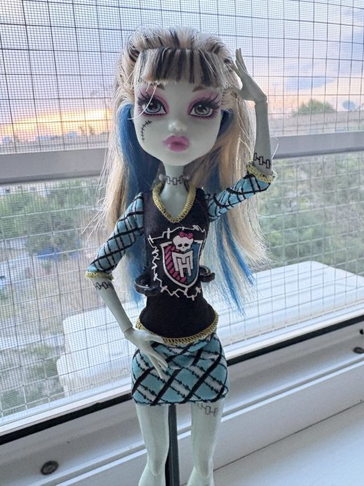 кукла monster high