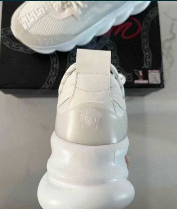 Vand Versace mărimea 36 până la 42