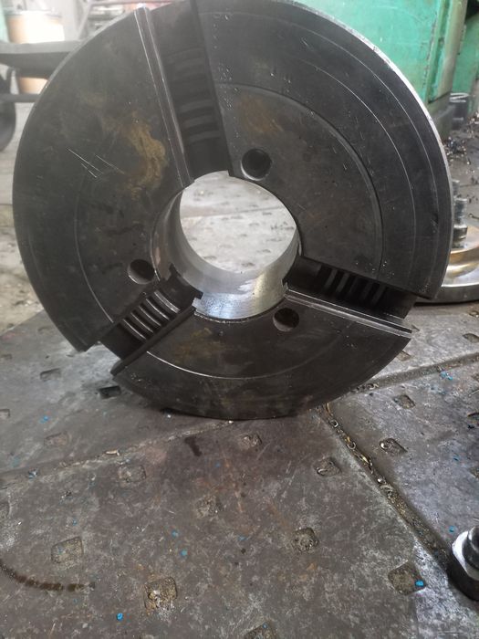 Токарный патрон на 315мм