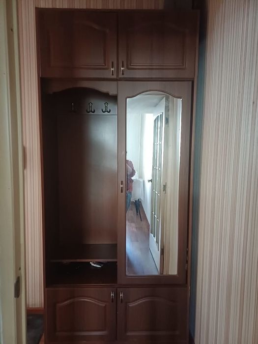 Прихожая шкаф сатылад