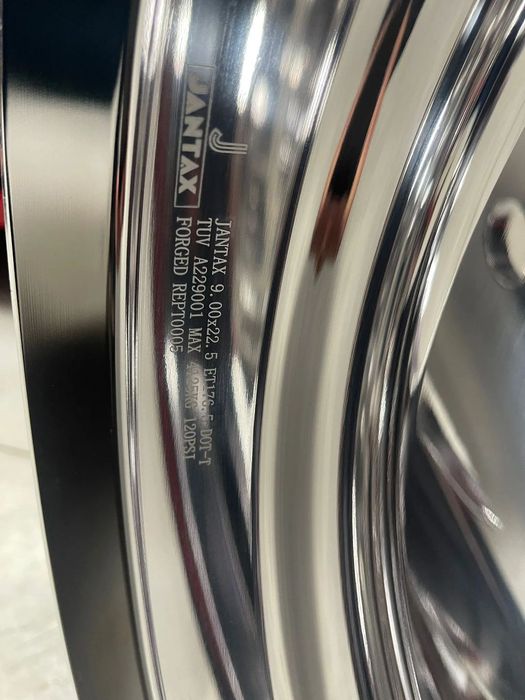 Janta NOUA  Aliaj 9.00X22.5 Jantax Ranforsata 10 prezoane, 105 mm intre prezoane, fiu 280 mm, flansa laterala Valva interioara,ET176.5, max.4125 kg Toate Pozitiile