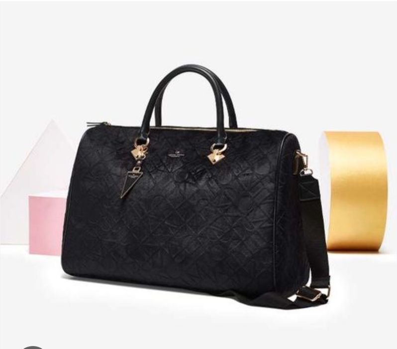 Дорожная классическая сумка !