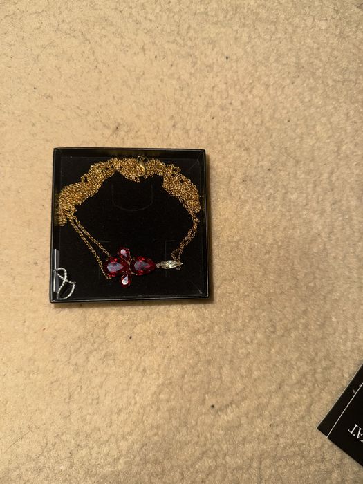 Камъни Swarovski бижу за корем