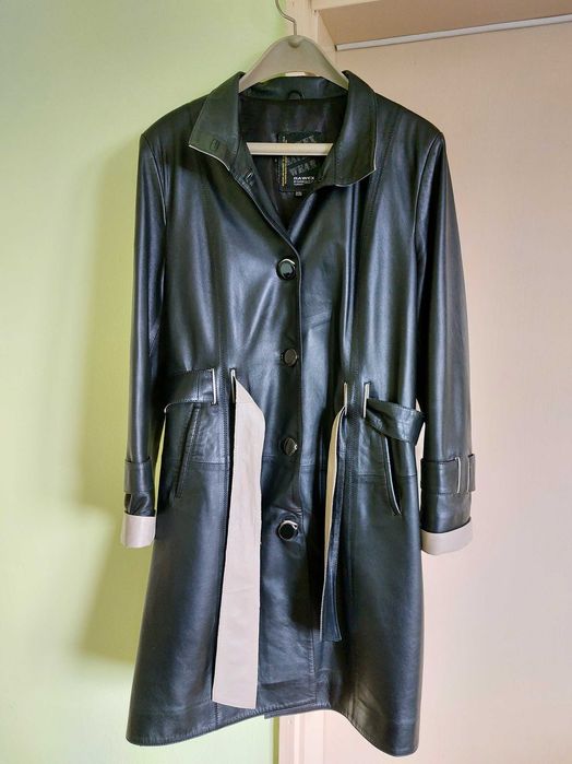 Манто от естесвена кожа