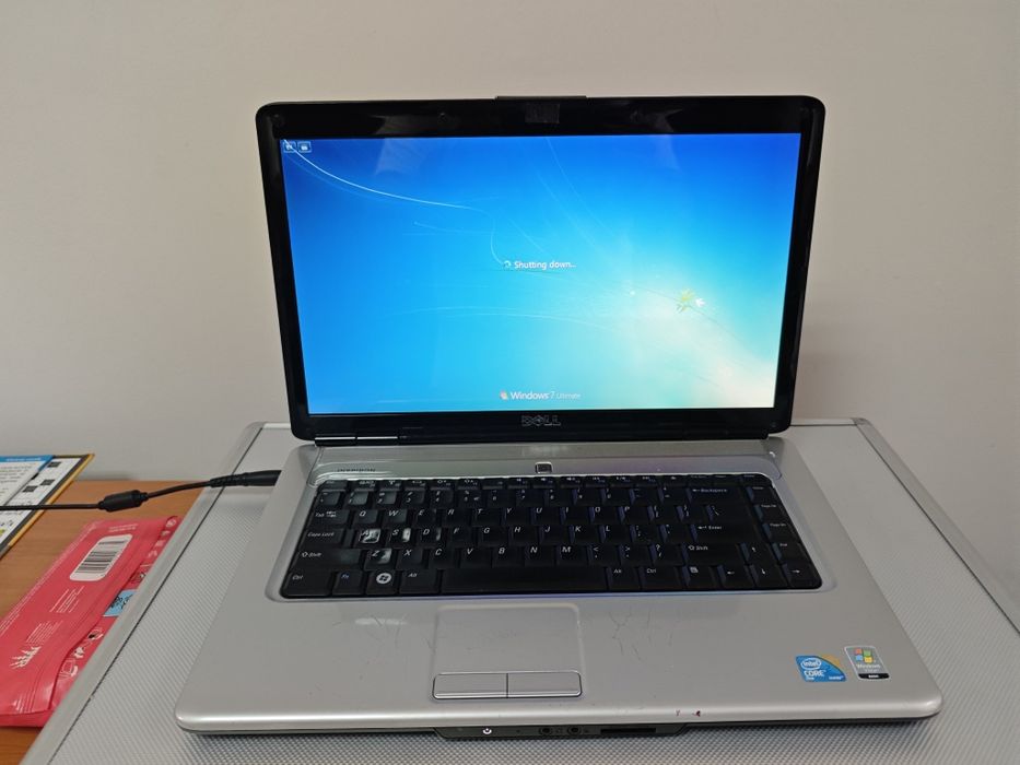 Laptop Dell  Inspiron 1545