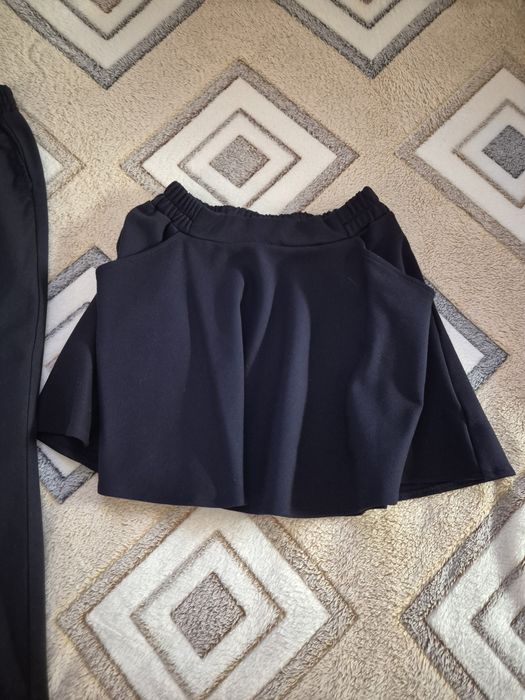 Продам рубашки форму на девочку