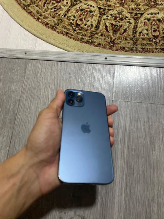 Iphone 12 pro сатылады