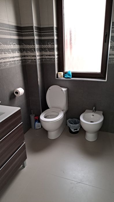 Casa noua de vanzare