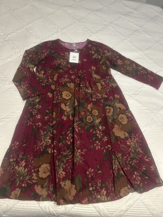 Новое платье продается