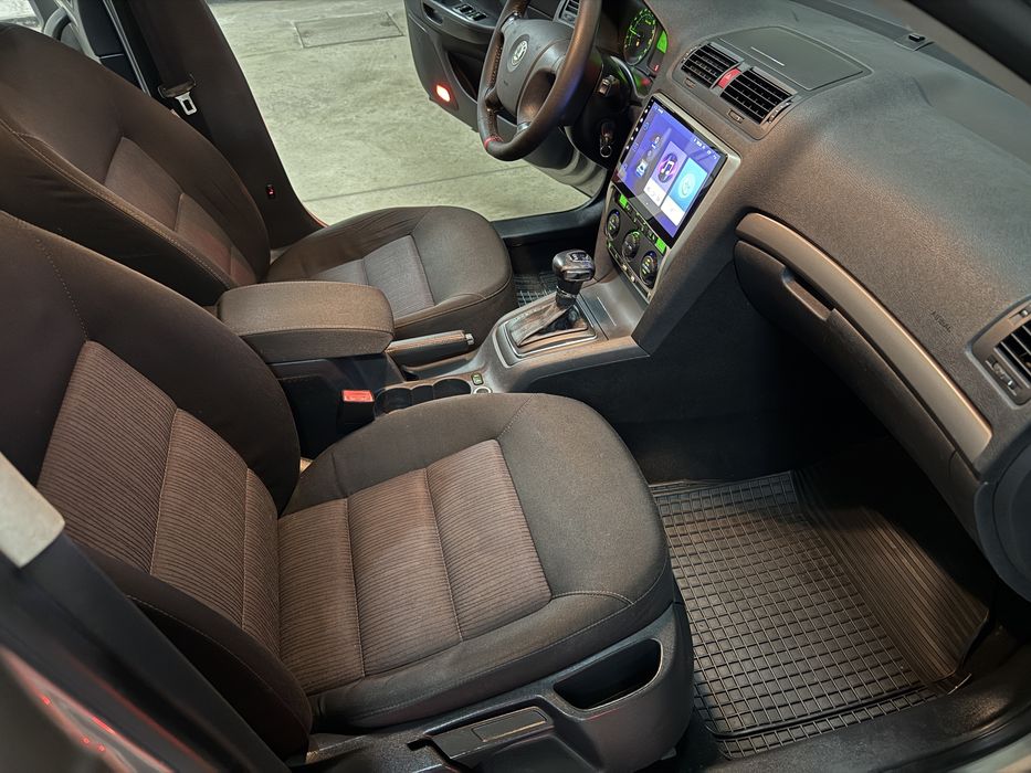 Skoda Octavia *2.0TDI*140HP*DSG*CLIMA*EURO 4*