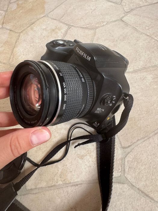 Aparat foto Fujifilm FinePix S6500fd zoom optic 10.7x
