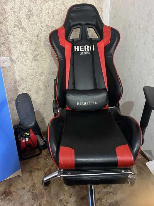 Кресло игровой продам за 13 тыс