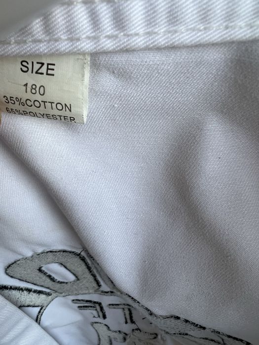 Продается форма для таэквандо и экиперовку