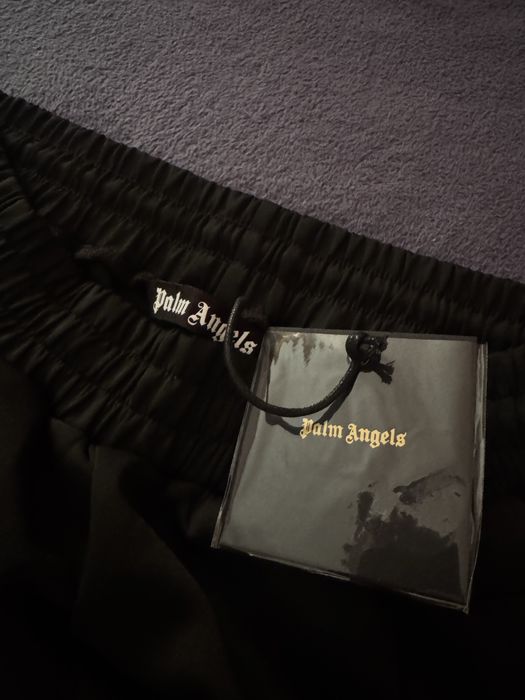 pantaloni scurti palm angels /shorts/nu.nike/adidas/bape/vlone