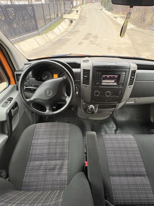 Mercedes sprinter 313 doka dubla cabina 7 locuri