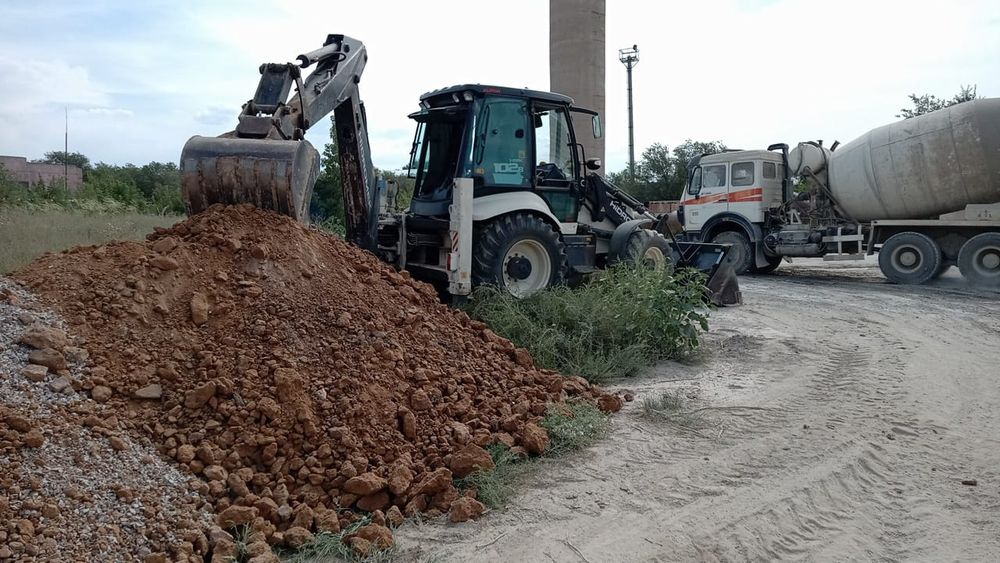 Услуги экскаватора