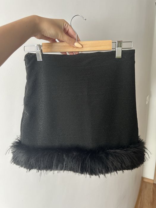 Пола , нова , елегантна