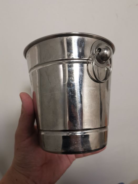 Продам ведерка для льда