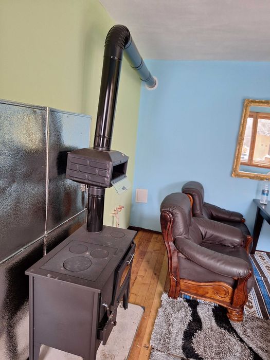 Дава се под наем Къща в Шумен, Тракия - 20 кв.м за 76.5 € - Снимка #2