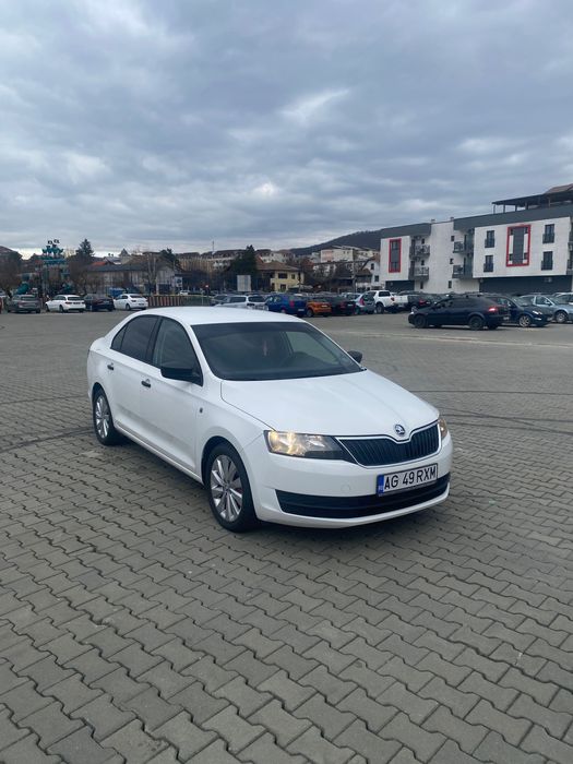 Vând Skoda Rapid 2013