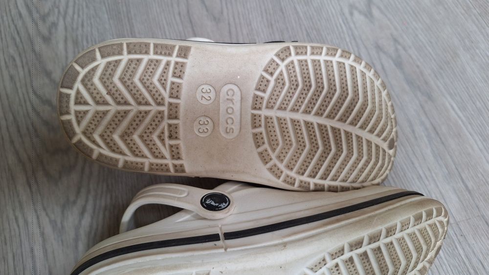 crocs сандалии и тапки