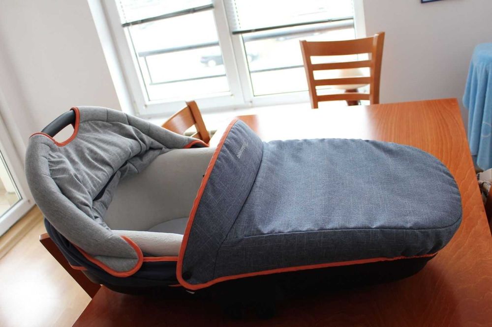 Кош за новородено Bebeconfort