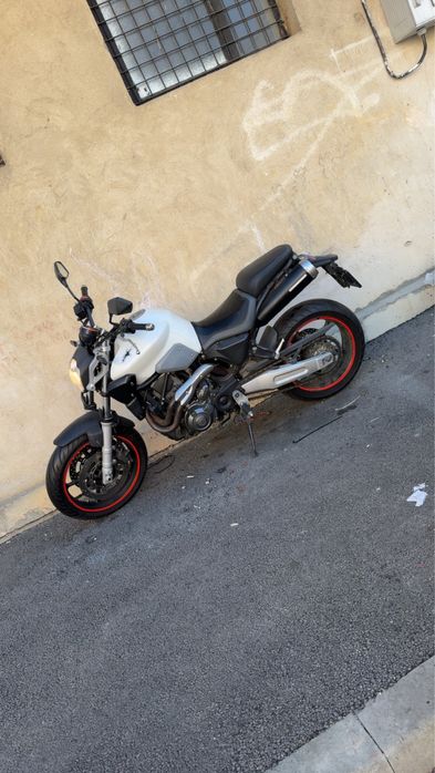 Vand motocicleta yamaha mt-03