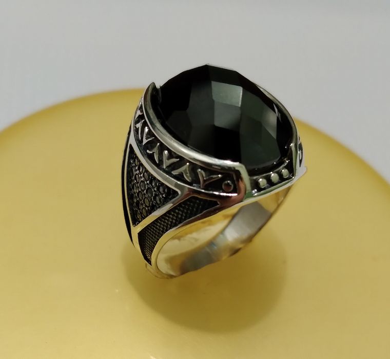 Кольцо мужское серебряное.Перстень.