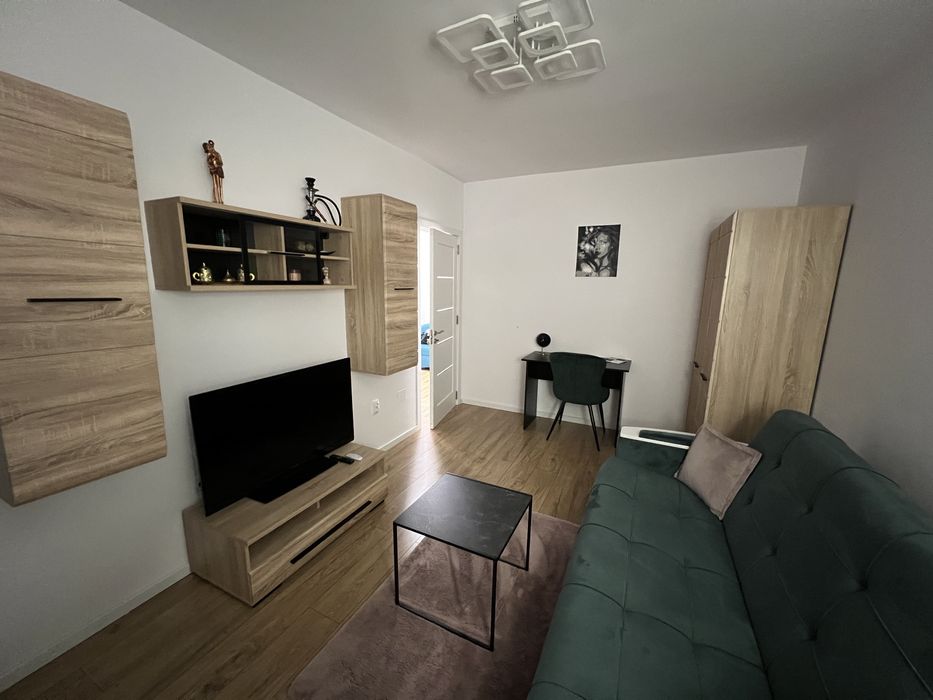 Inchiriez apartament cu 2 camere - ELECTRIC si UNTOLD