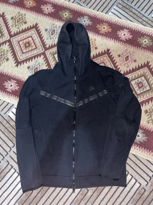 Nike tech fleece negru M