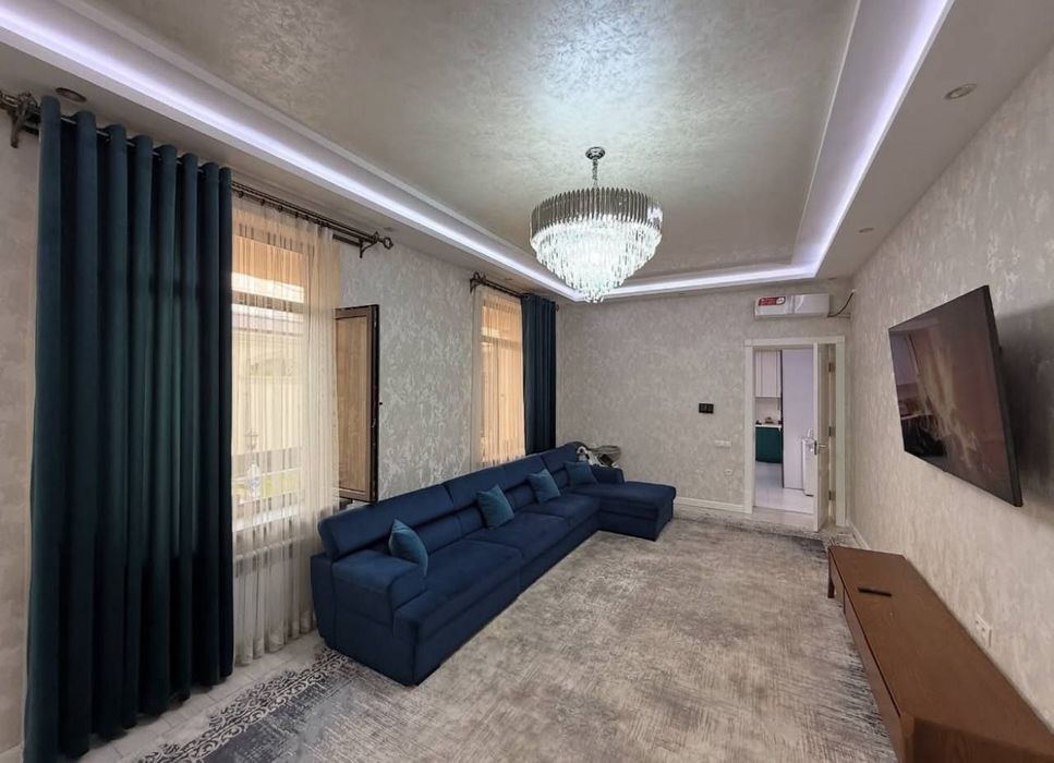 СРОЧНО!!! Продается 
Алмозор туман
Чукурсой 3,2 сотих 
7 та хона 
Цена