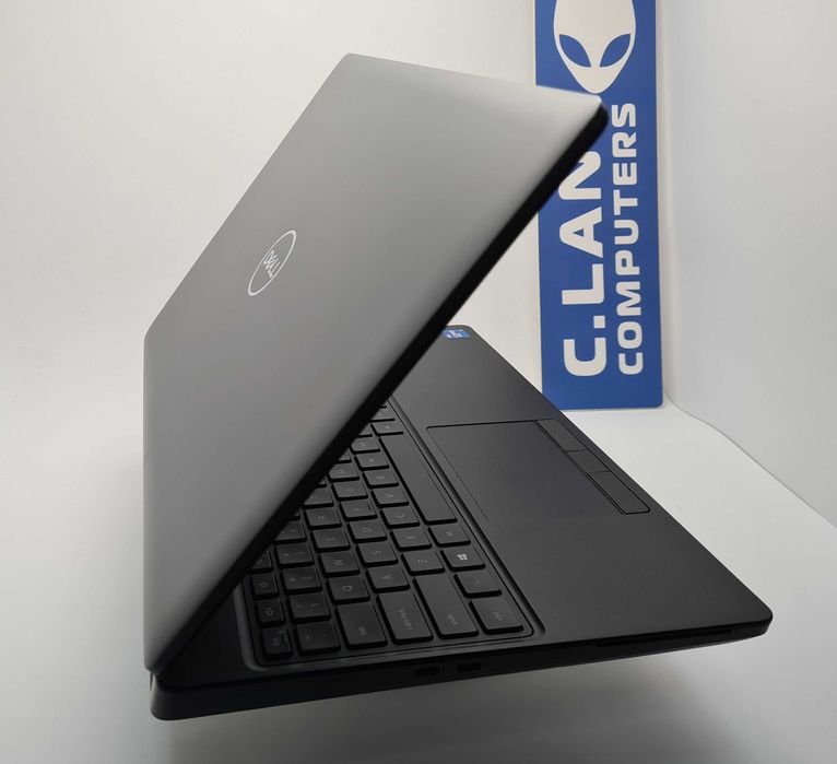 Dell Precision 7560 i7 11850H/32GB/1TB SSD/RTX A3000/4K-600n/Подсветка