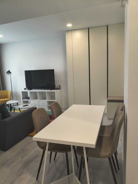 Ap 2 camere+Terasa 49 mp+1 loc parcare