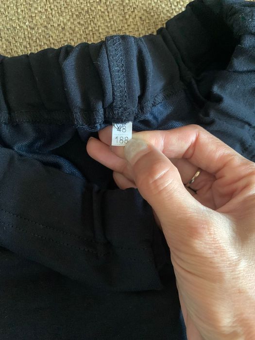 Брюки новые спортивные.