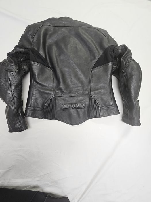 Geacă moto de damă din piele L