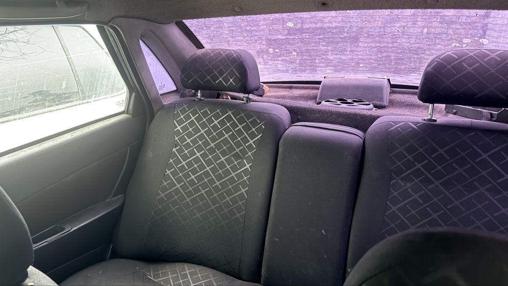 Продам Ваз  2170  Приора черная