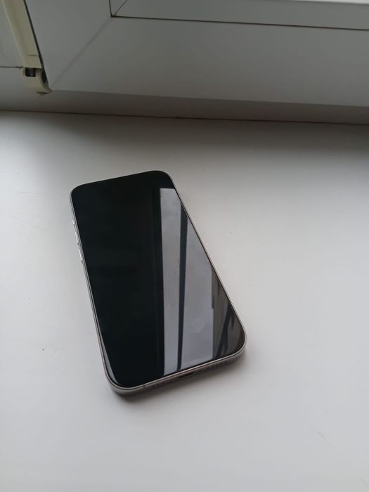 Iphone 15 pro 256 мб