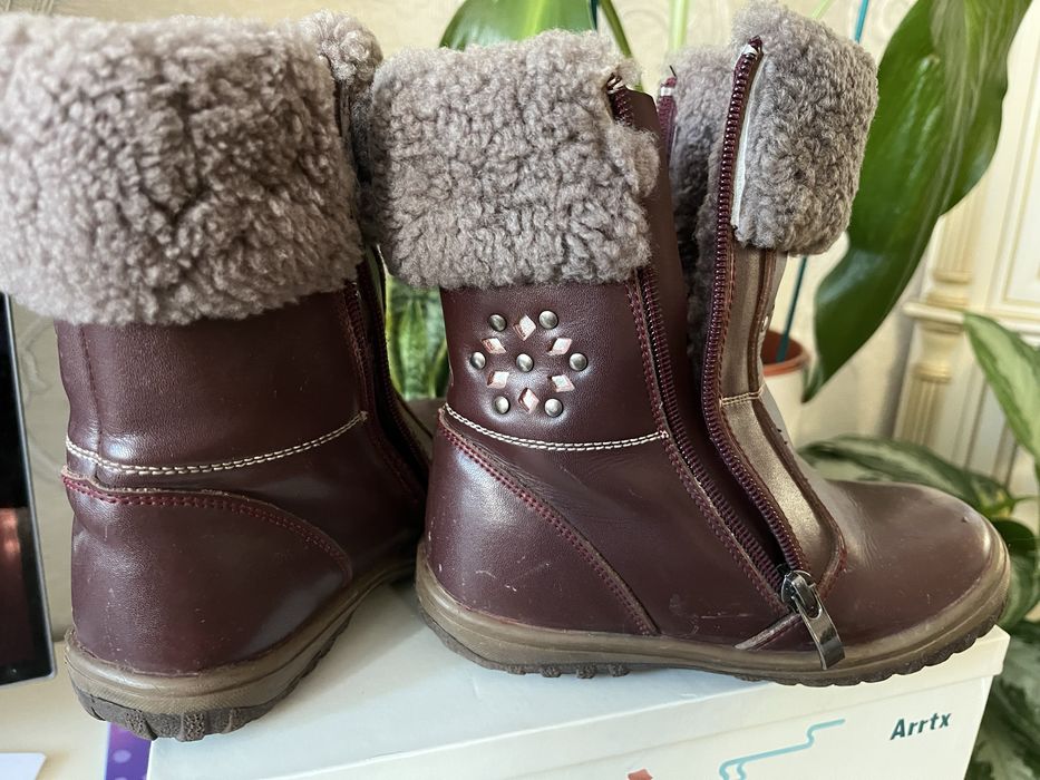 Сапоги зимние и валенки для девочки