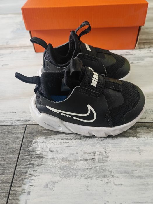 Детски маратонки NIKE