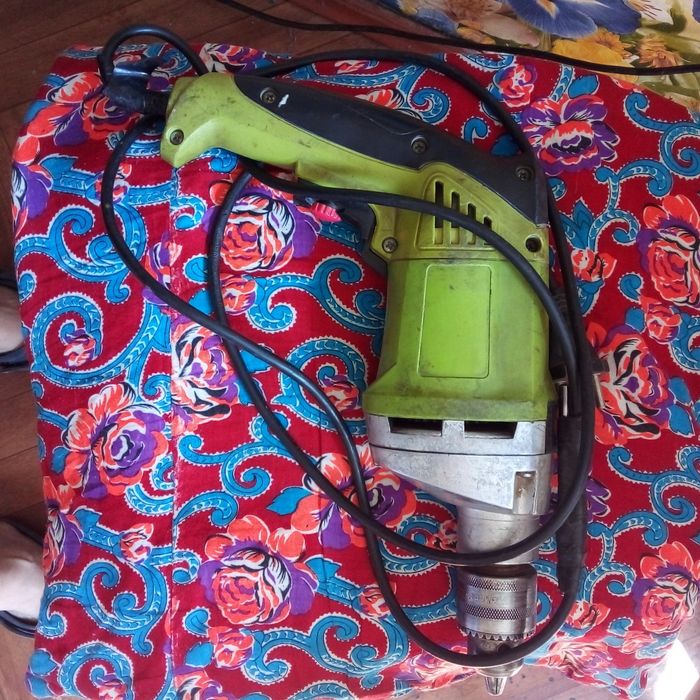 Перфоратор небольшой