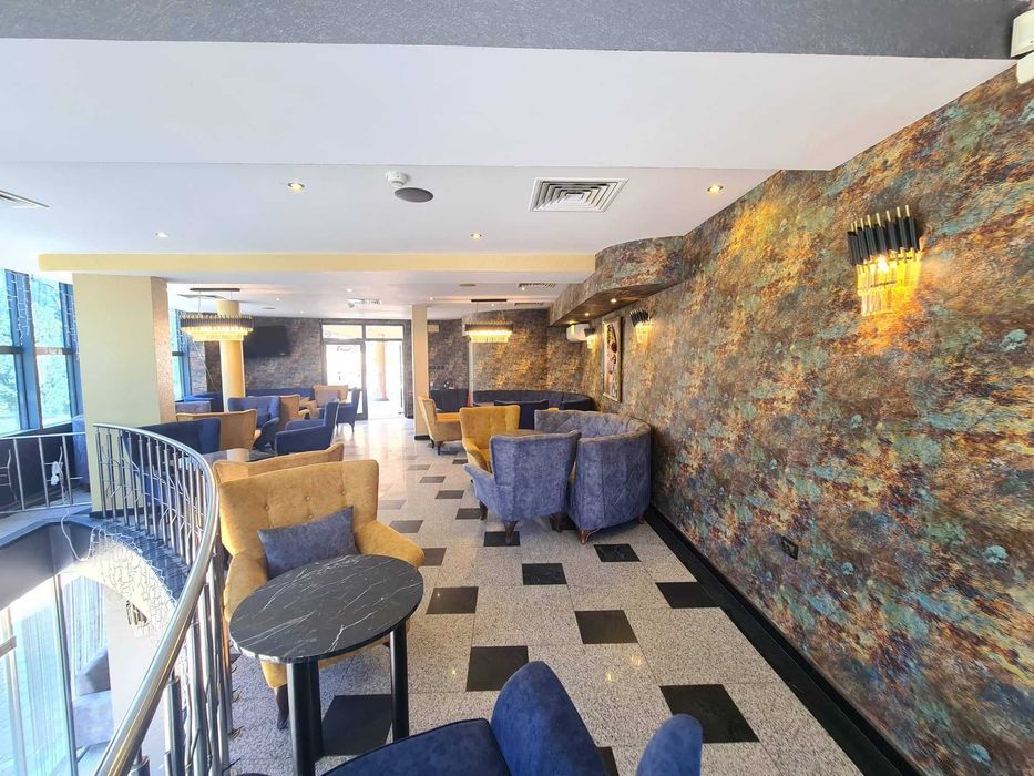 Продава се Магазин в Хасково, Училищни - 300 кв.м за 4 €/кв.м - Снимка #2