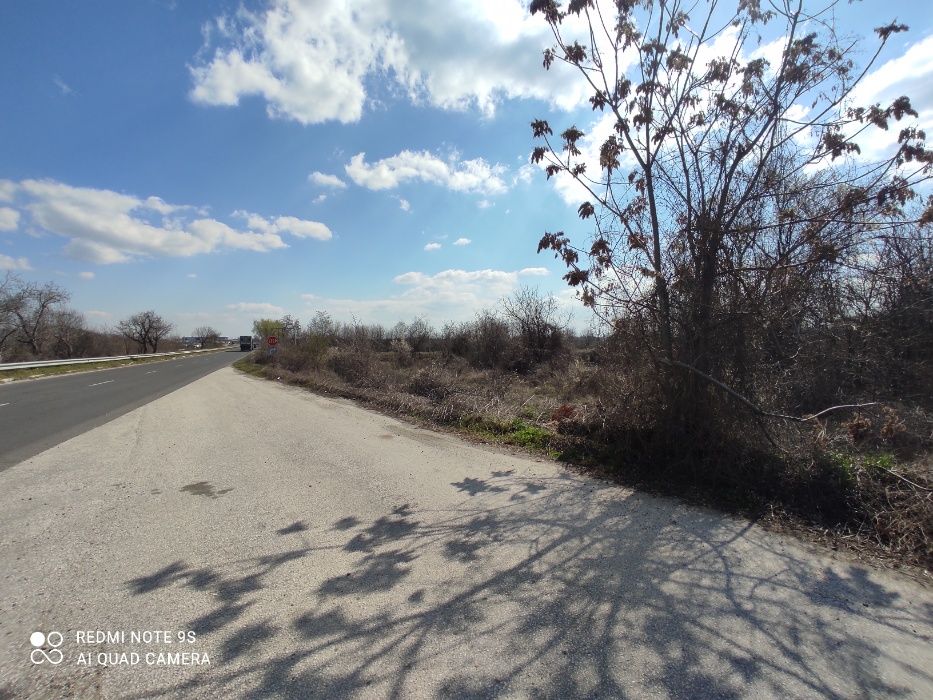 Парцел с 63метра лице до Индустриална зона Загоре