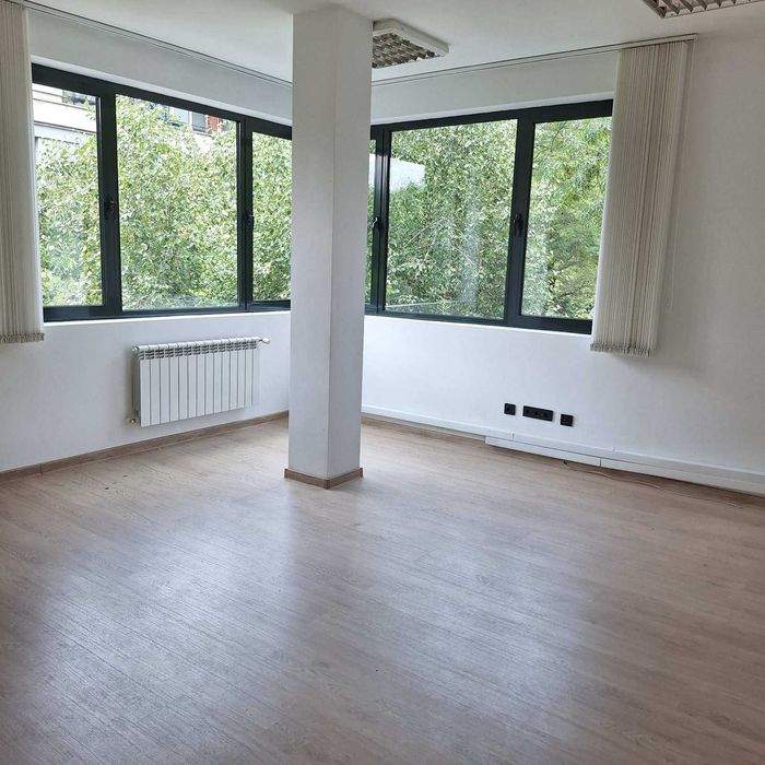 Дава се под наем Офис в София, Лозенец - 106 кв.м за 1380 € - Снимка #1
