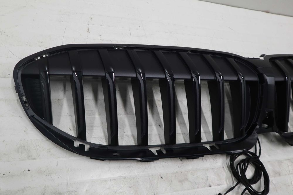Светещи бъбреци БМВ Г20 Г21 / грилове БМВ Г20 Г21
