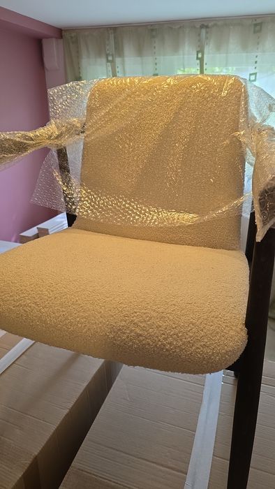 Трапезни столове