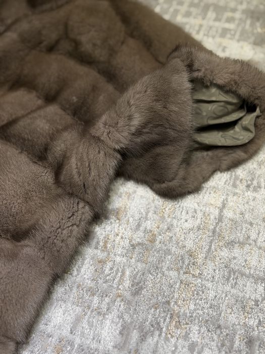 Шикарная шуба от Marco Varni