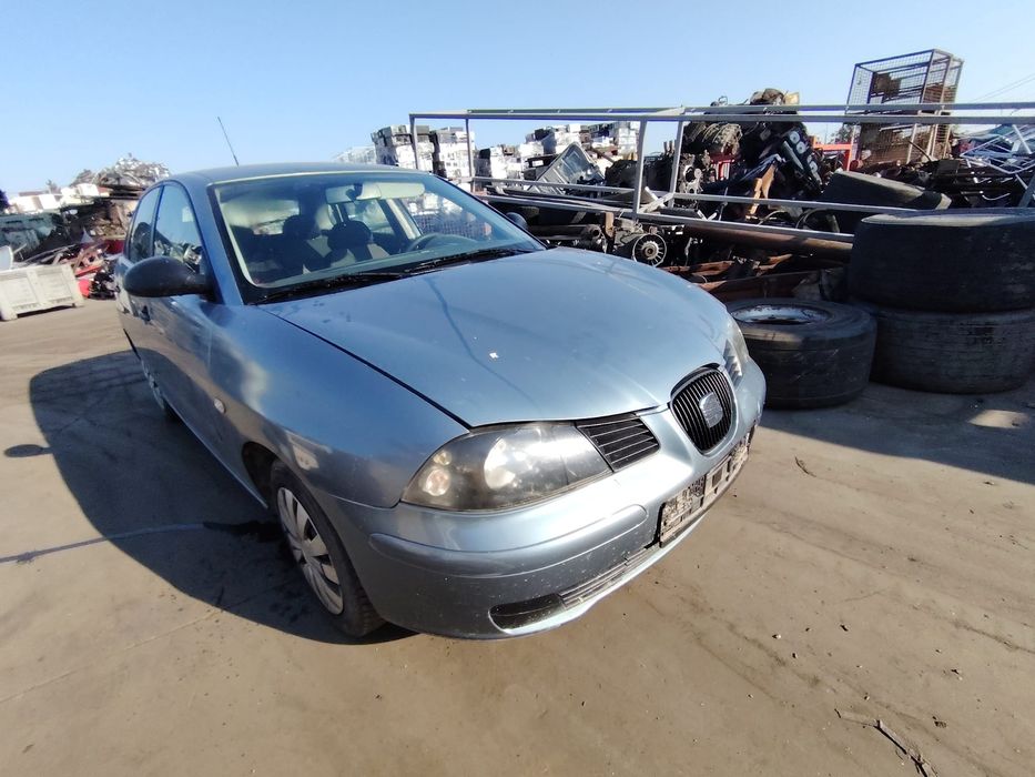 Lampa / Tripla stop dreapta pe aripa Seat Ibiza 2005
