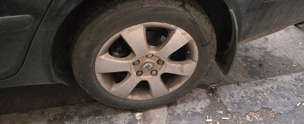 Anvelope iarna Bridgestone 205 55 R16